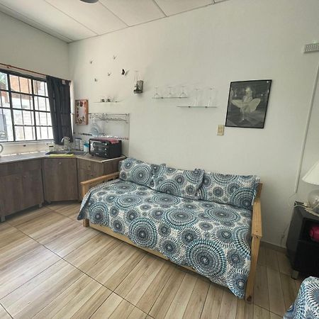 Hospedaje 3 Aeropuerto Ezeiza Pet Friendly Tranfer Gratis Desde Y Hacia El Aeropuerto De Ezeiza A 20 Minutos Apartment Exterior foto